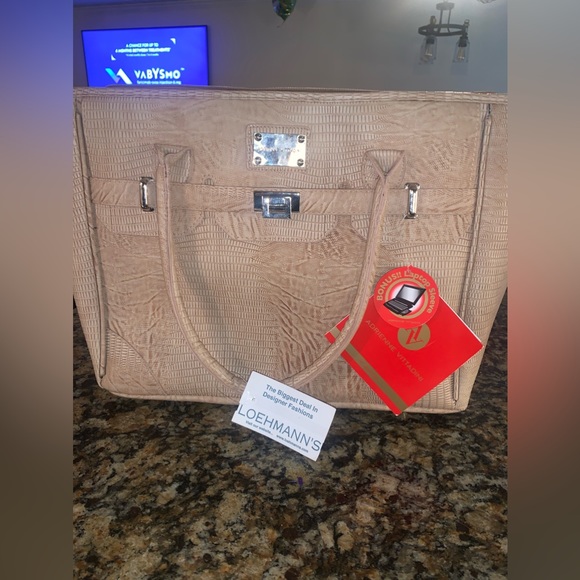 Adrienne Vittadini Laptop Case - Picture 1 of 5